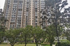 <b>青城房产保每一套房源都合适高尺度要求</b>